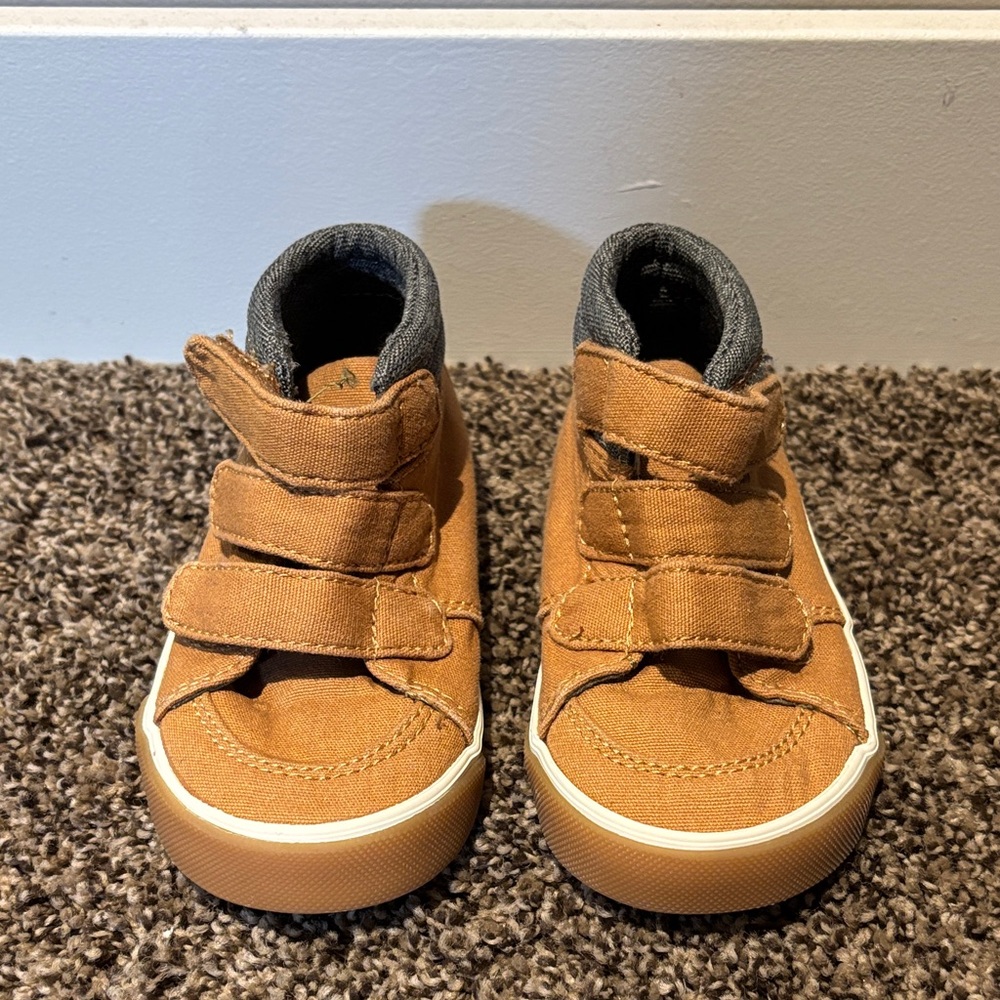 Old Navy Kids Brown Velcro Sneakers